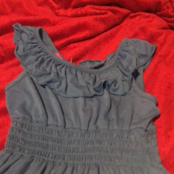 Blue girls sleeveless dress Pinky 10/12 has a snag - Picture 4 of 9